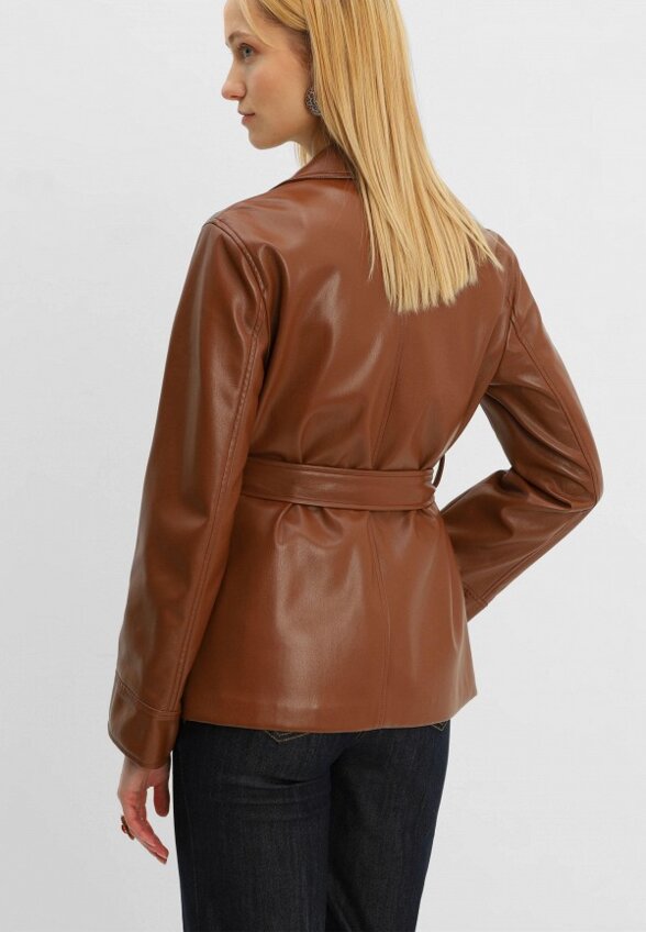 Куртка кожаная Passegiata