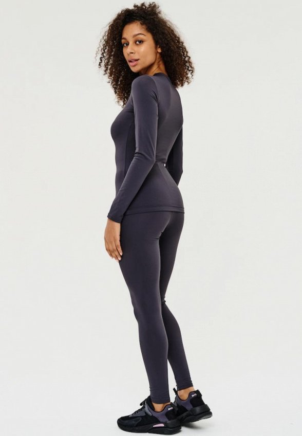 Лонгслив спортивный Jolifashn