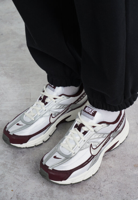 Кроссовки женские Nike Initiator, Белый