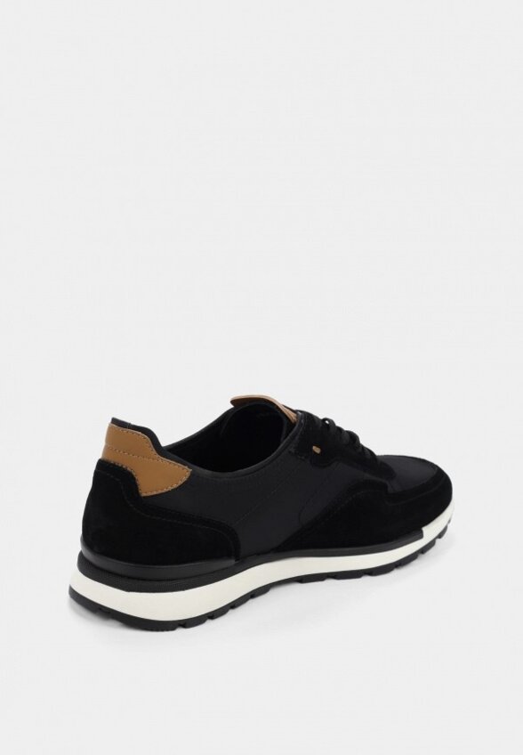 Кроссовки Pierre Cardin