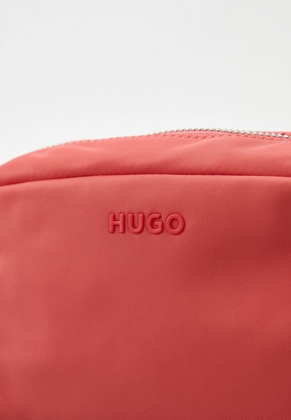 Косметичка Hugo