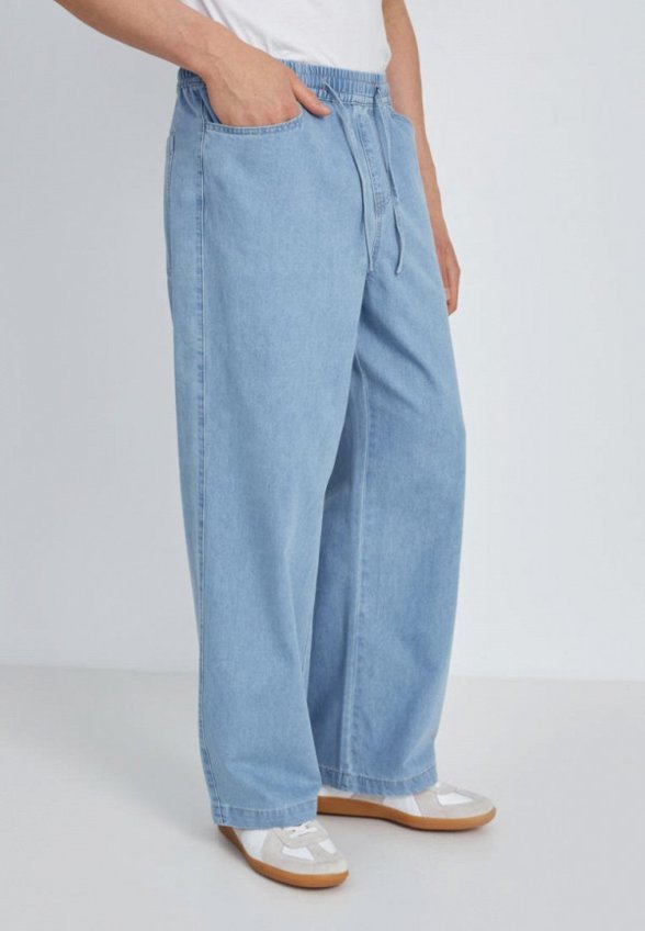 Джинсы Finn Flare