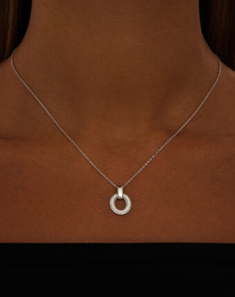 Серебряное колье с овальной подвеской с фианитами MIE женщинам