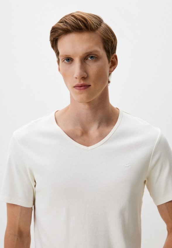 Футболка Mustang