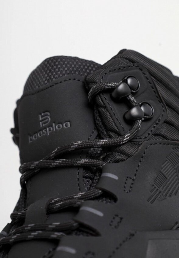 Кроссовки Baasploa