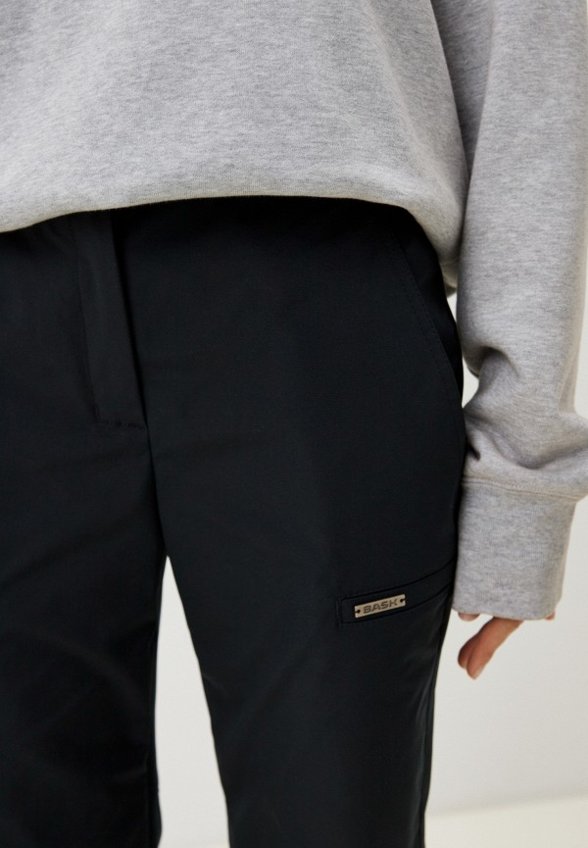 Брюки и брелок BASK