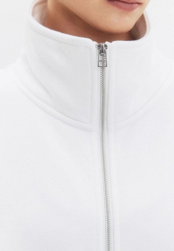 Олимпийка Befree