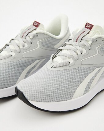 Кроссовки Reebok женщинам