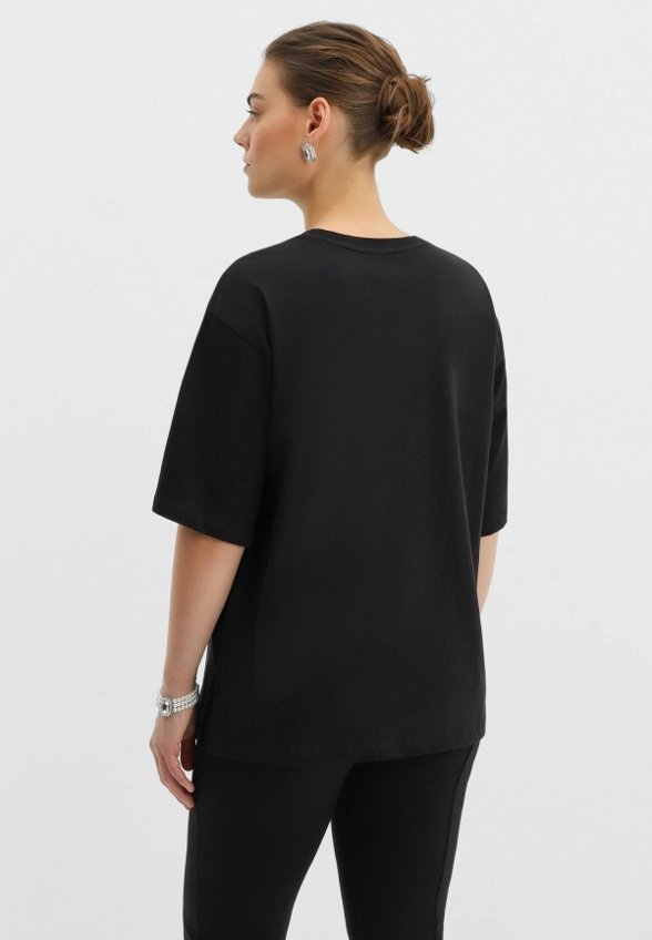 Футболка Nominee