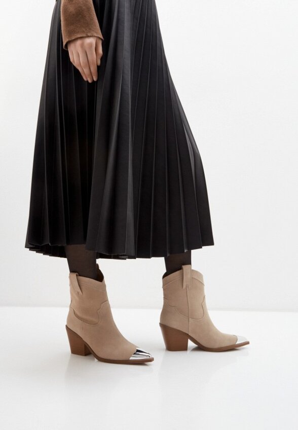 Полусапоги Vivian Royal