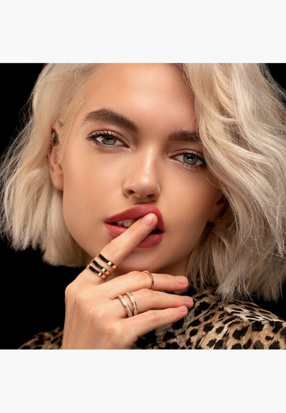 Карандаш для бровей Stellary