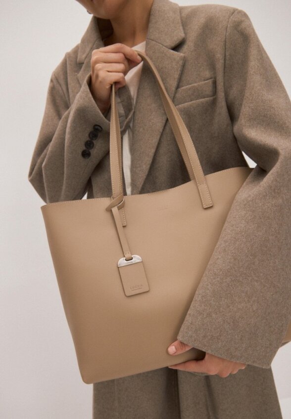 Сумка и брелок Lucca