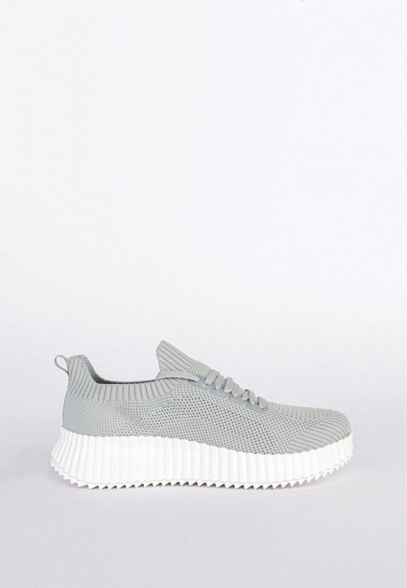 Кроссовки Gut