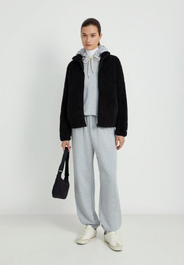 Куртка меховая Finn Flare