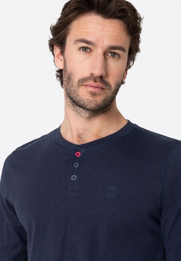 Лонгслив Timezone