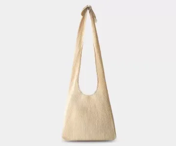 СУМКА ХОБО ИЗ ГОФРИРОВАННОГО ТЕКСТИЛЯ