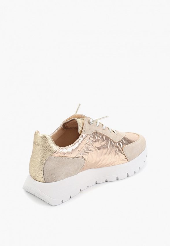 Кроссовки Wonders