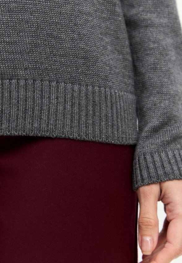 Пуловер Сиринга