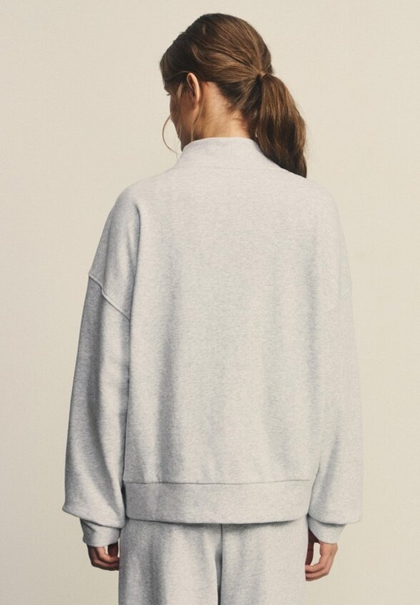 Олимпийка Zarina