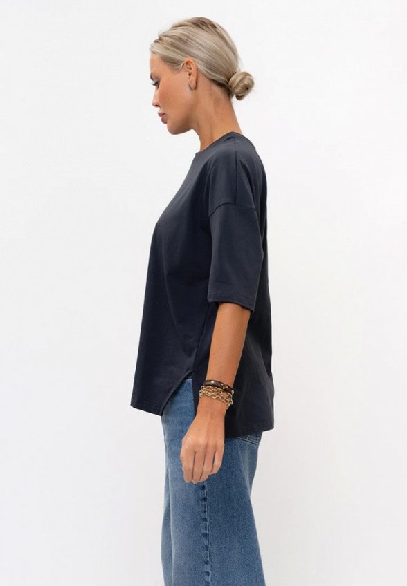 Футболка Nila