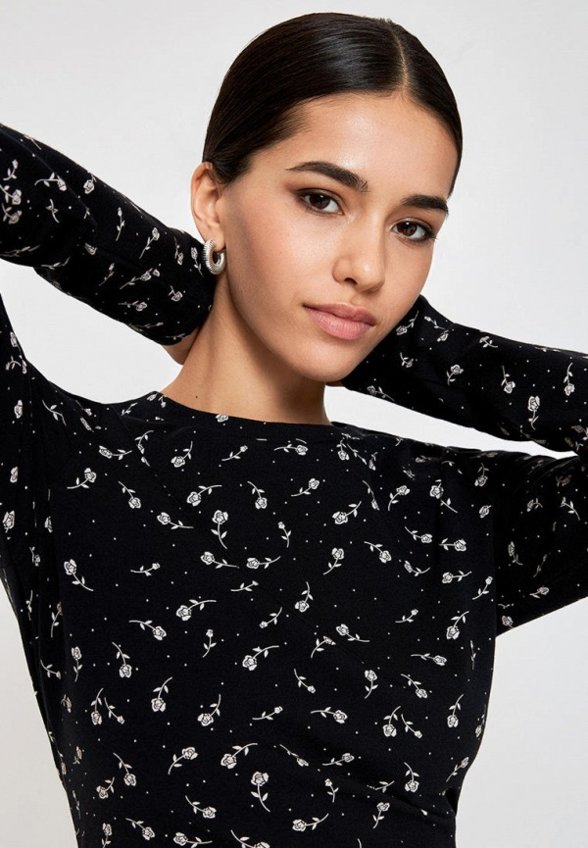 Лонгслив Concept Club