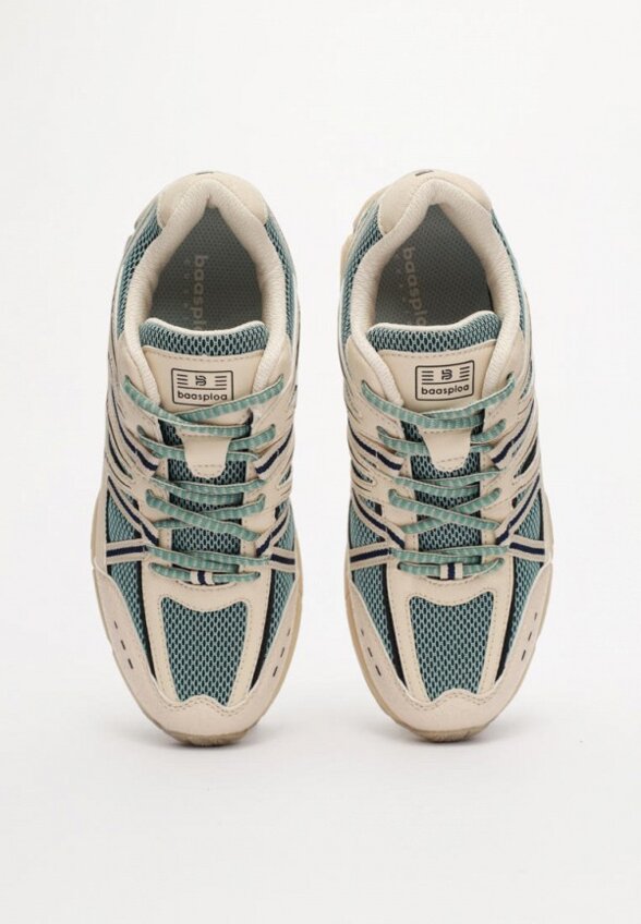 Кроссовки Baasploa