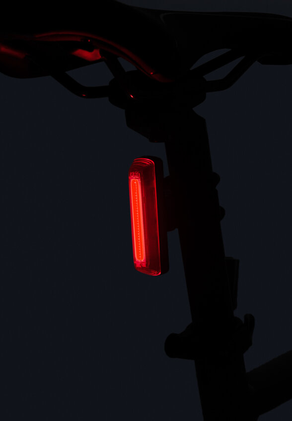 Фонарь велосипедный задний Moon, Черный