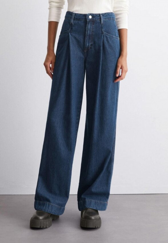 Джинсы Marc O'Polo