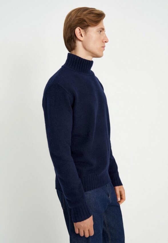 Свитер Finn Flare