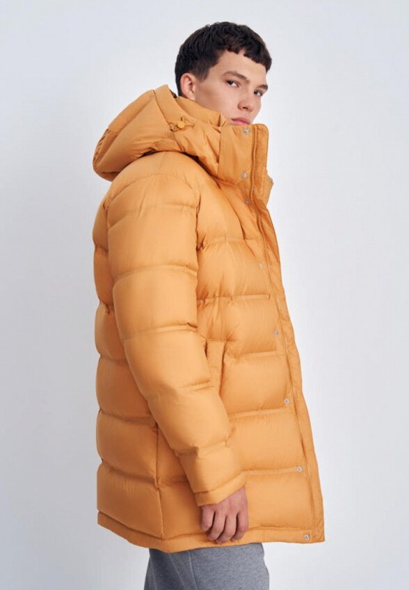 Пуховик Finn Flare