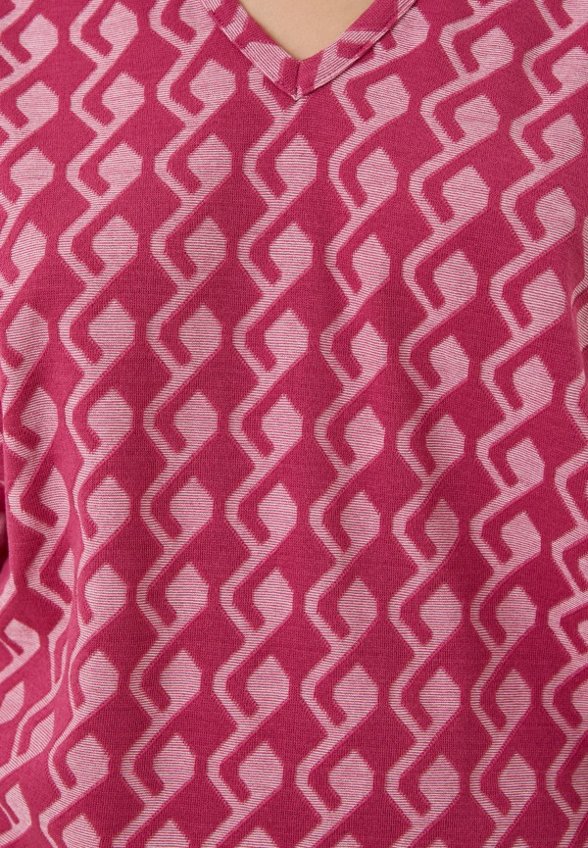 Пуловер MadaM T