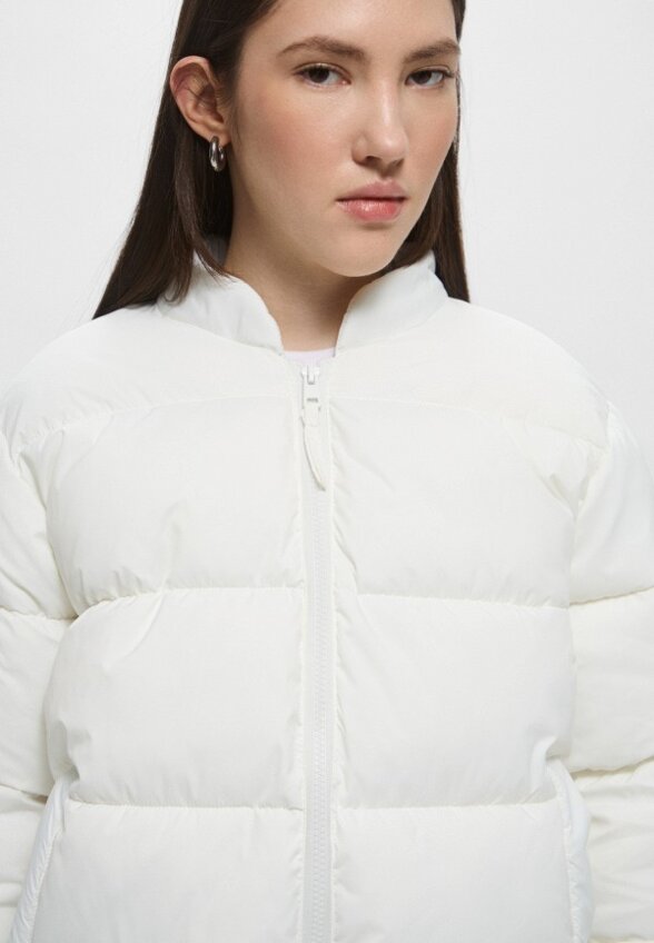 Пуховик Befree