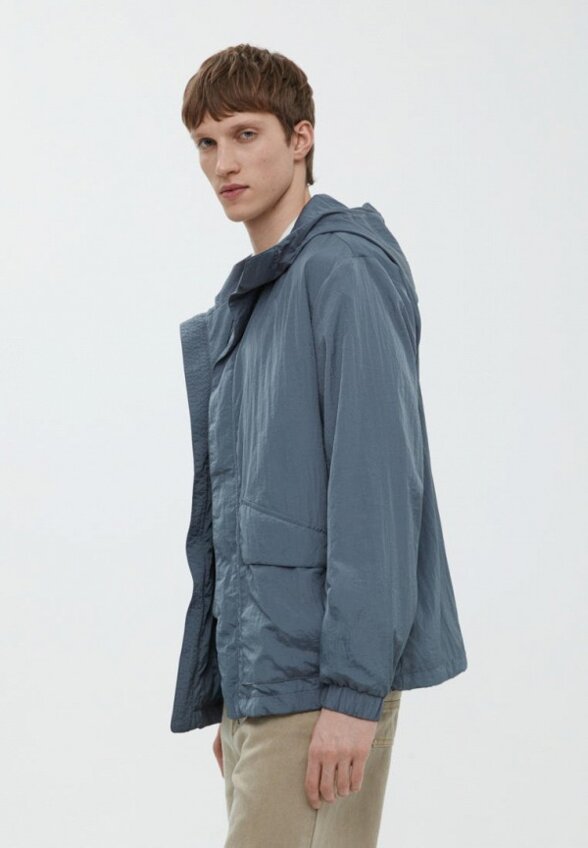 Ветровка Finn Flare