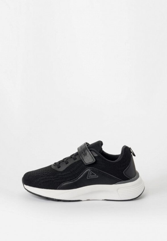 Кроссовки Tikkago