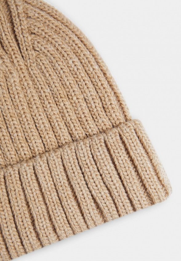 Шапка Finn Flare