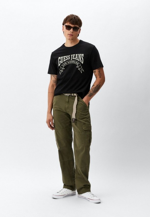 Футболка Guess Jeans