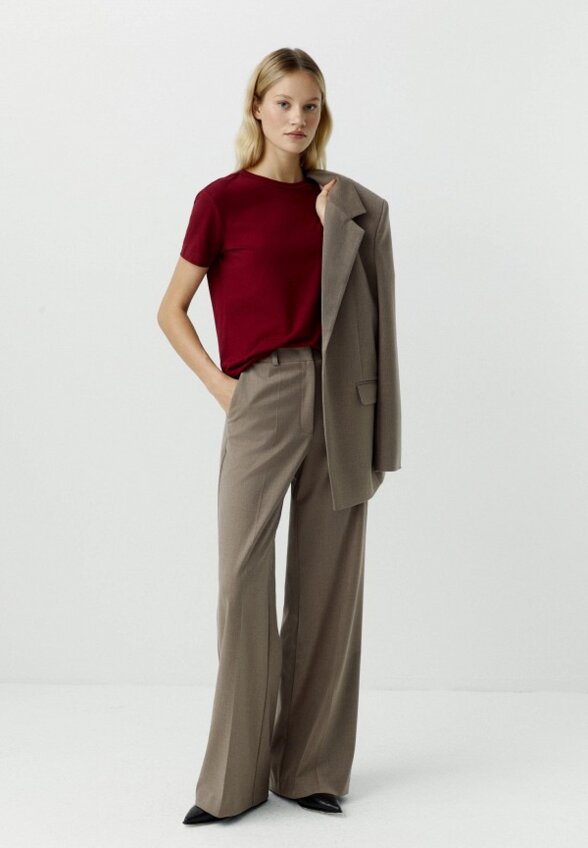 Футболка Charmstore