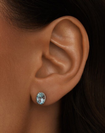 Серебряные серьги-пусеты ЧИСТОТА с небесно-голубым топазом MIE женщинам