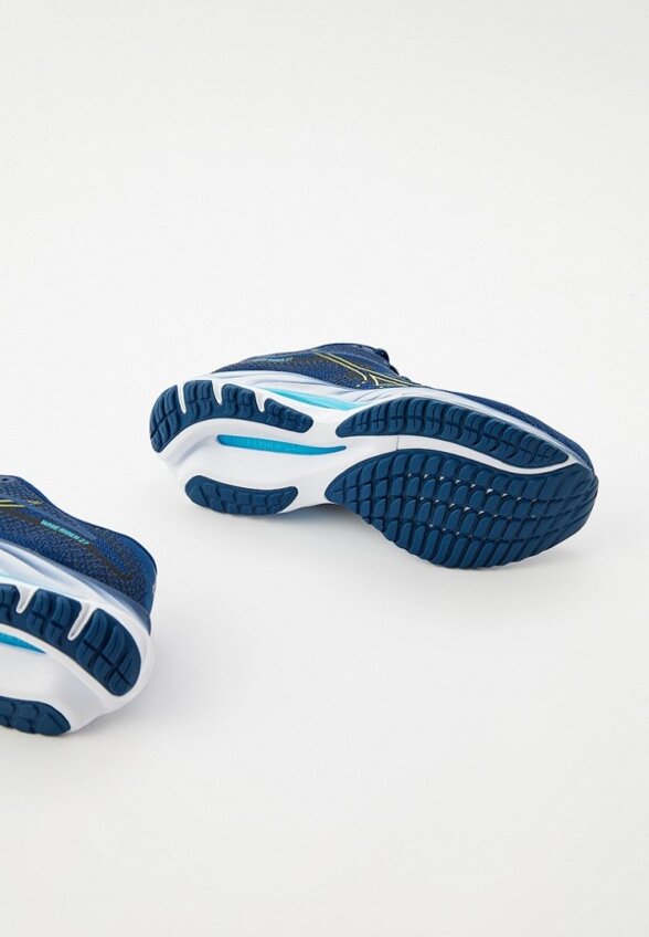 Кроссовки Mizuno