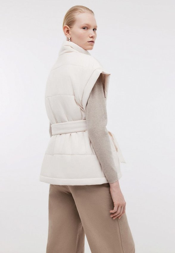 Жилет утепленный Baon