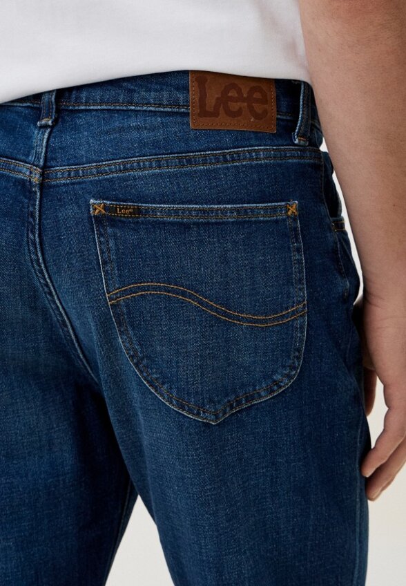 Джинсы Lee