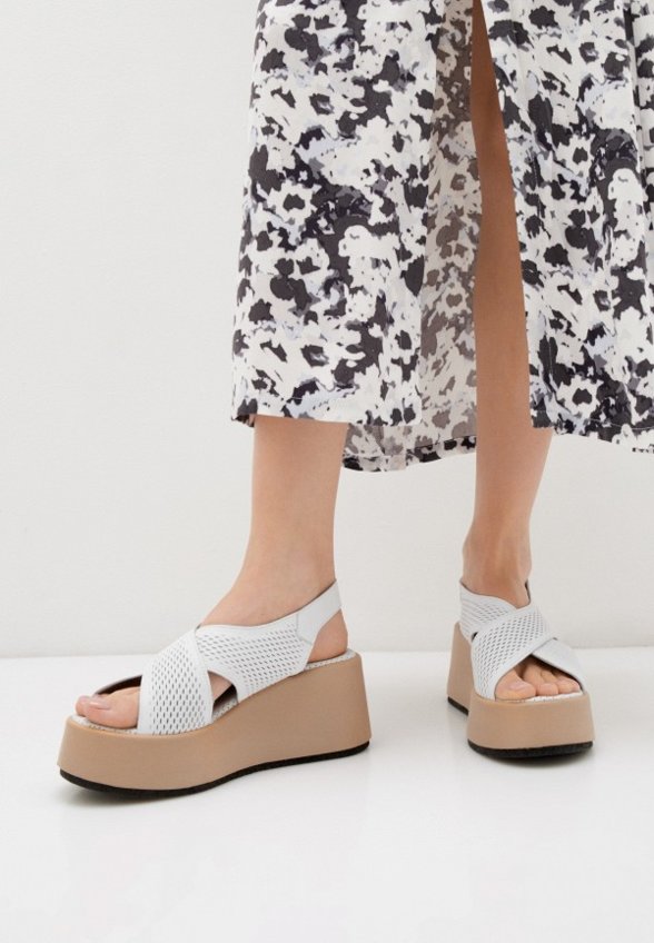 Босоножки Dakkem