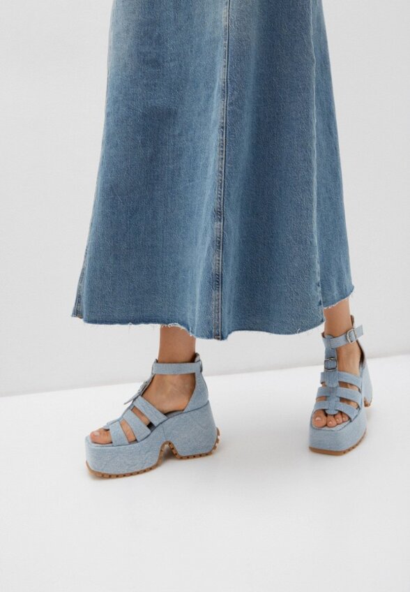 Босоножки Araz