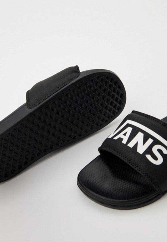 Сланцы Vans