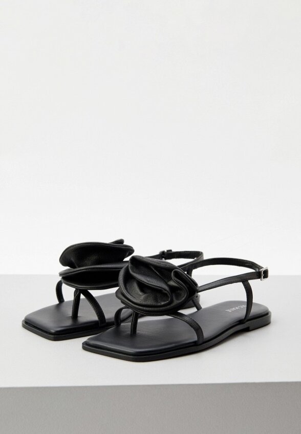 Сандалии Vic Matie