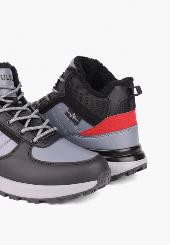 Кроссовки Pulse