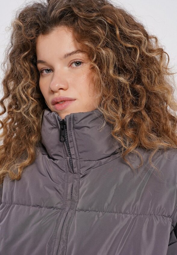 Пуховик Твое