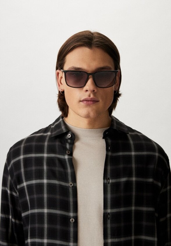 Очки солнцезащитные Calvin Klein