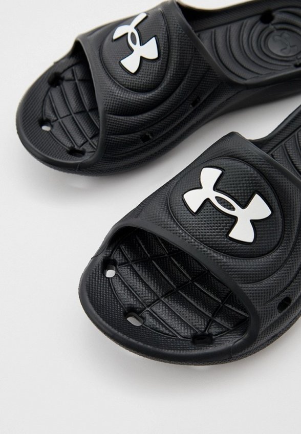 Сланцы Under Armour