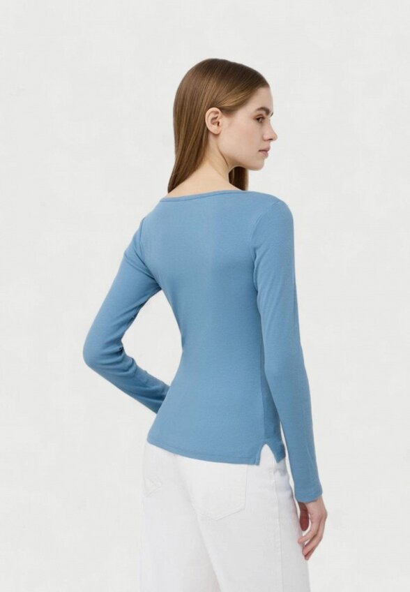 Лонгслив Terranova